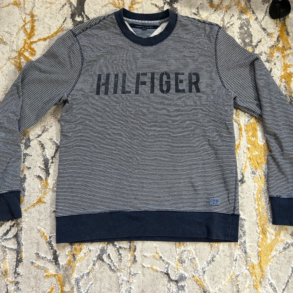 Crew neck Sweater TH